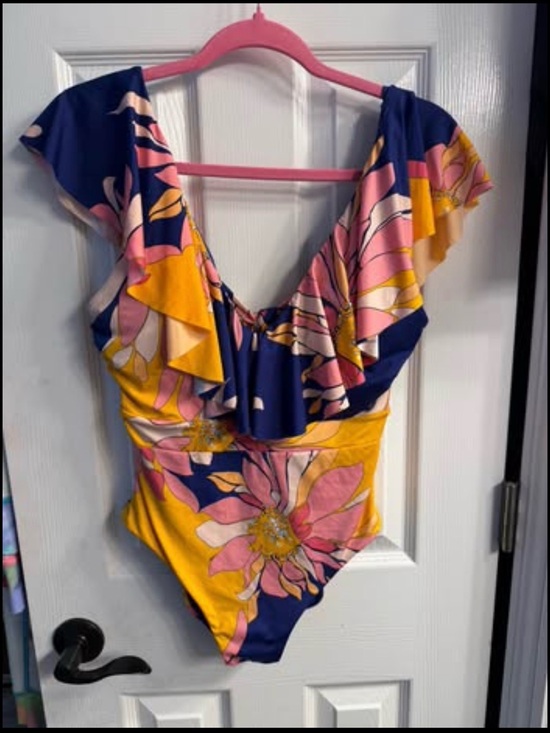 Trina Turk Other - Trina Turk Floral Ruffle One-Piece Swimsuit - Navy, Yellow & Pink